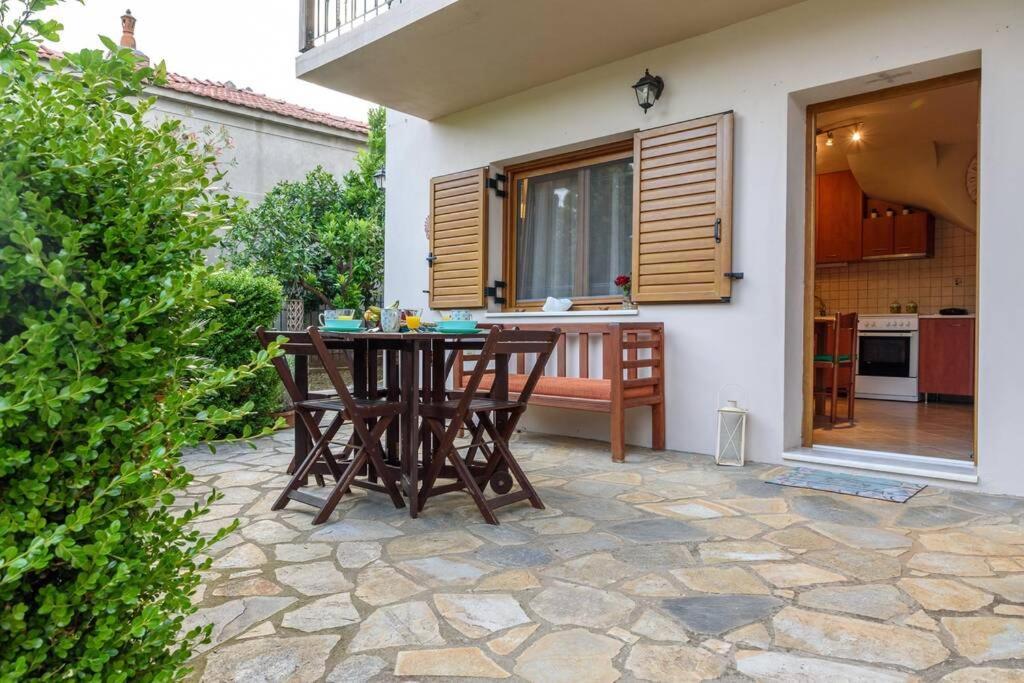 Small House With Garden & View Promirion Esterno foto